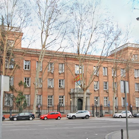 Sede del Instituto Geográfico Nacional