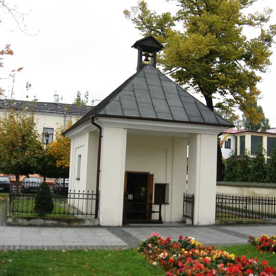 Kaplica przedpogrzebowa Św. Krzyża w Grodzisku Mazowieckim