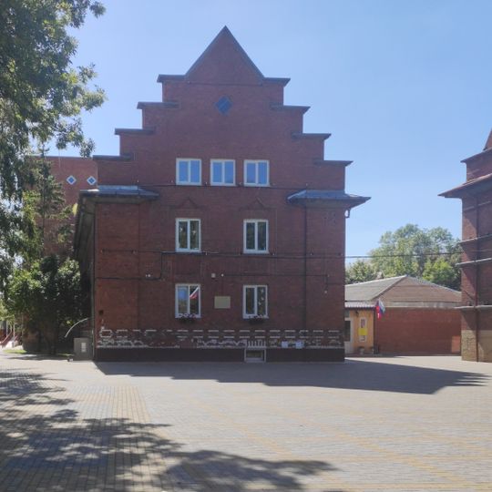 Здание школы