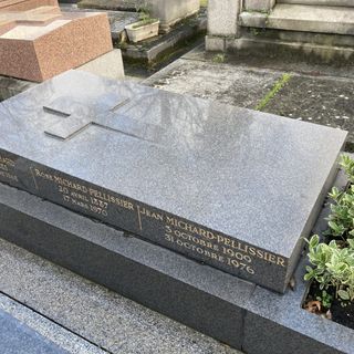 Grave of Michard-Pélissier