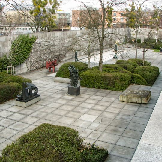 Neue Nationalgalerie/Kulturforum Skulpturen