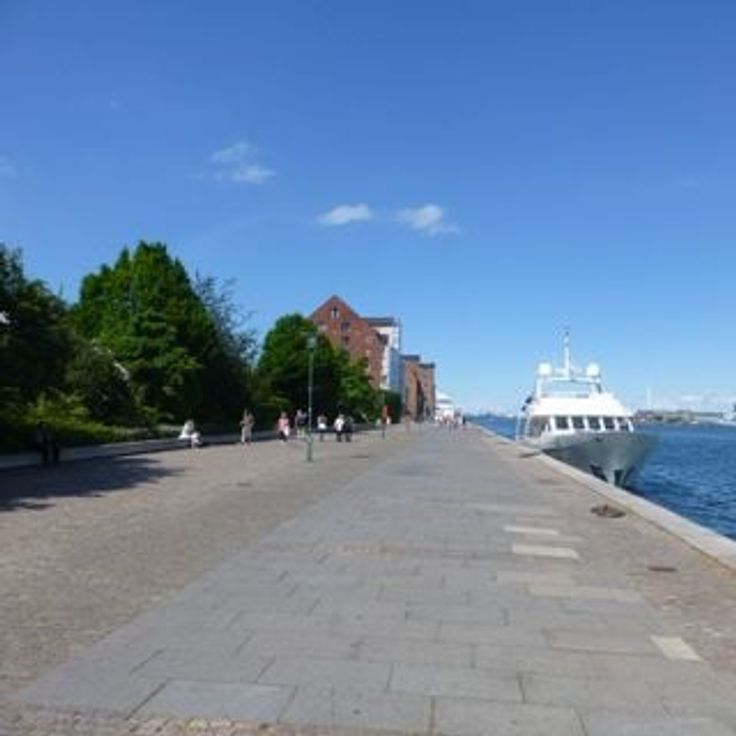 Larsens Plads