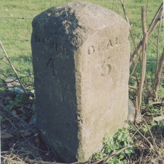 Milestone, N of Langdon Cross, East Langdon