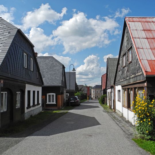 Soubor tkalcovských domků