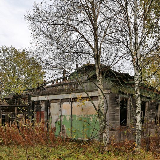 Памятное место, где находилась Каблуковская начальная школа, в которой с 1923 по 1927 гг. учился Герой Советского Союза П.С. Костров