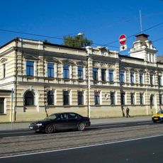 Vagonu un mašīnu fabrikas "Fēnikss" pārvaldes ēkas ( )