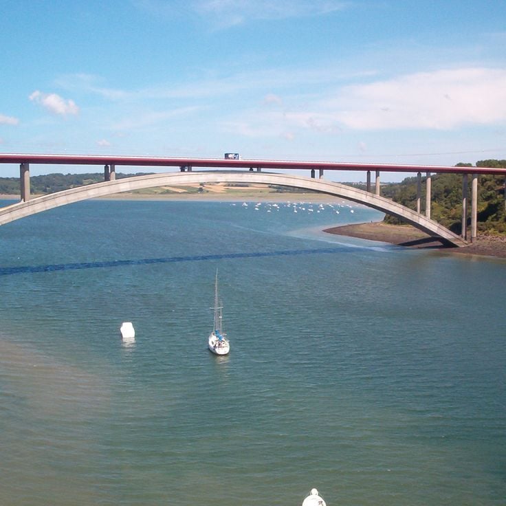 Chateaubriand Bridge