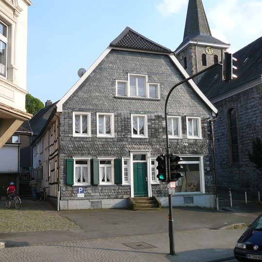 Schwelmer Straße 8