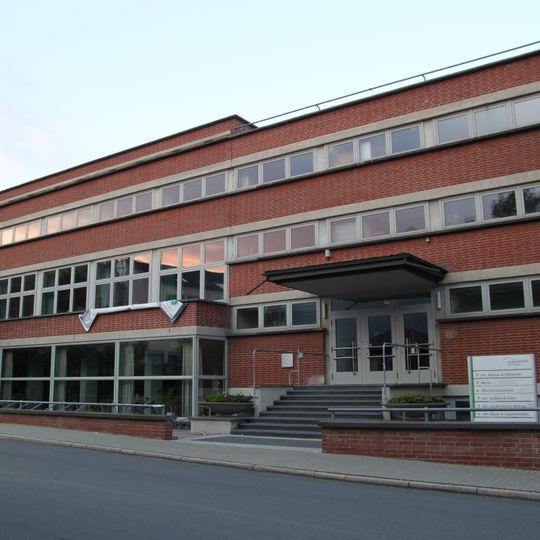 Studentenhaus mit Mensa