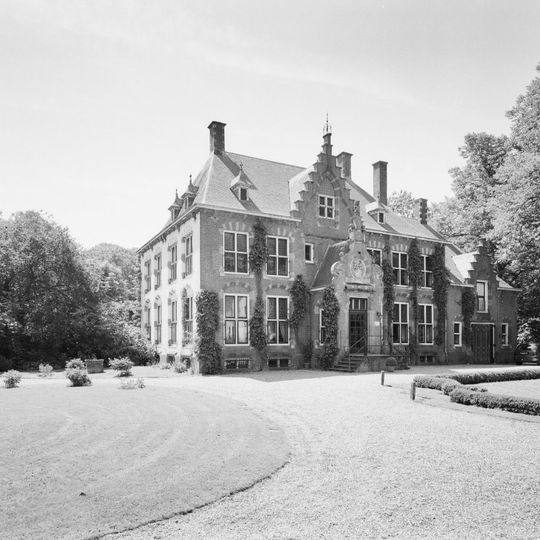 Epema State, landgoed