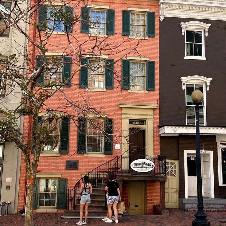 Petersen House