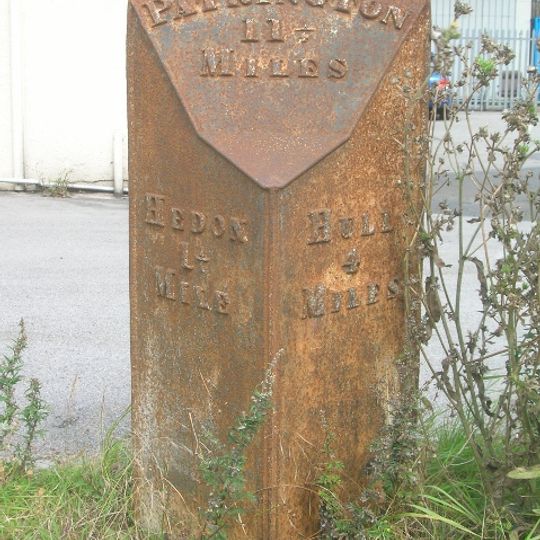 Milestone, Salt End TI, NW corner