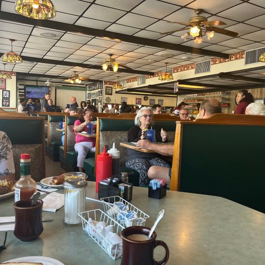 Mom's Place Restaurant