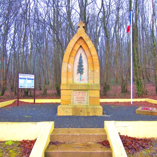 Doncourt-lès-Longuyon National Cemetery