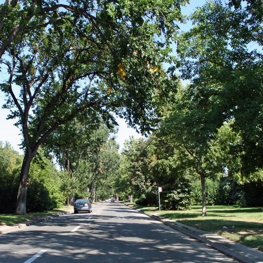 Monaco Street Parkway