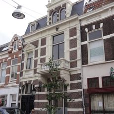 Woonhuis met schuur/werkplaats