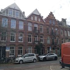 Eerste Helmersstraat 115-119