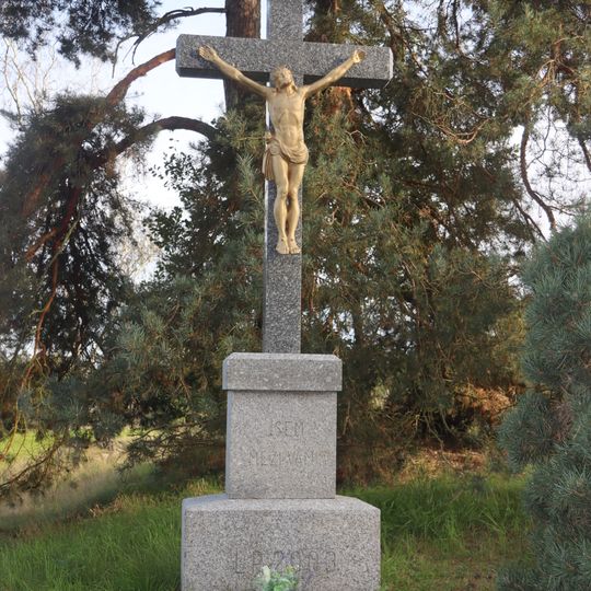 Kříž u silnice 390 u Kamenné