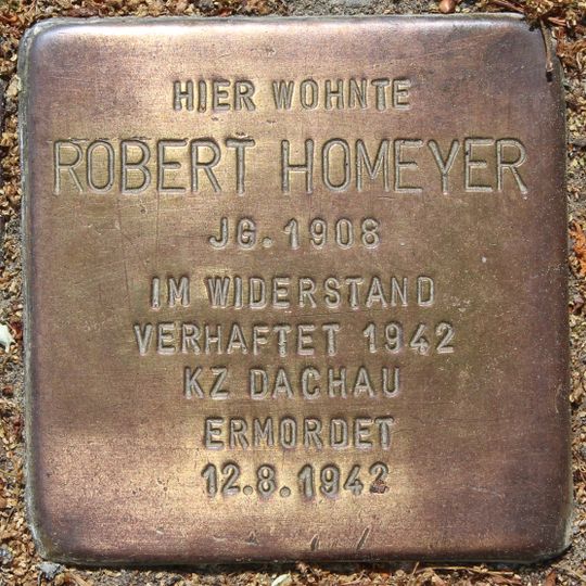 Stolperstein dedicated to Robert Homeyer