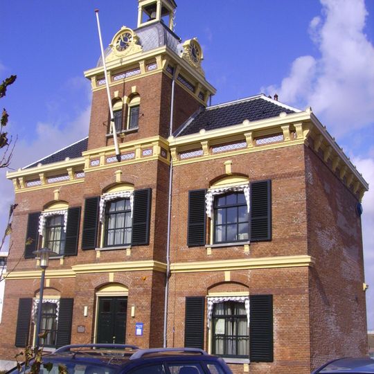 Klok afkomstig van de voormalige Havenpoort