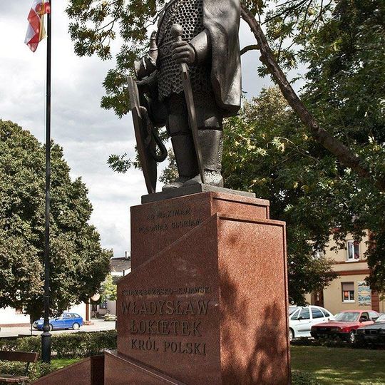 Statue of Wladislaus I of Poland, Brześć Kujawski
