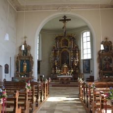 Kirche St. Johannes Baptista und St. Veit