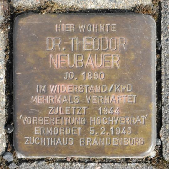 Stolperstein em memória de Theodor Neubauer