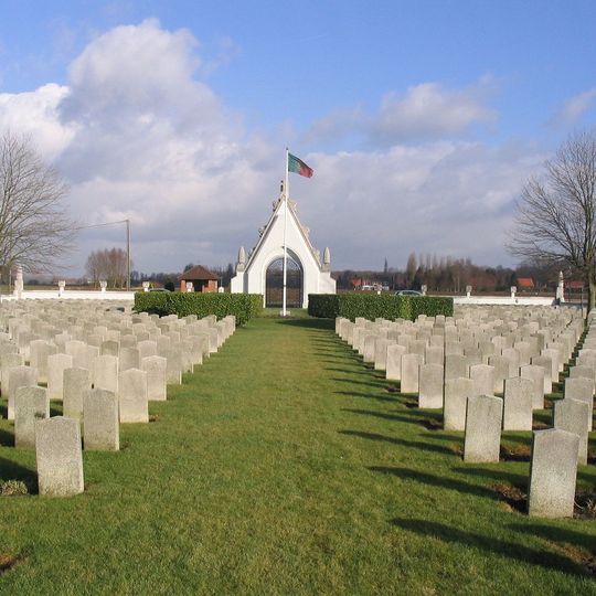 Richebourg-L'Avoue Portuguese National Cemetery