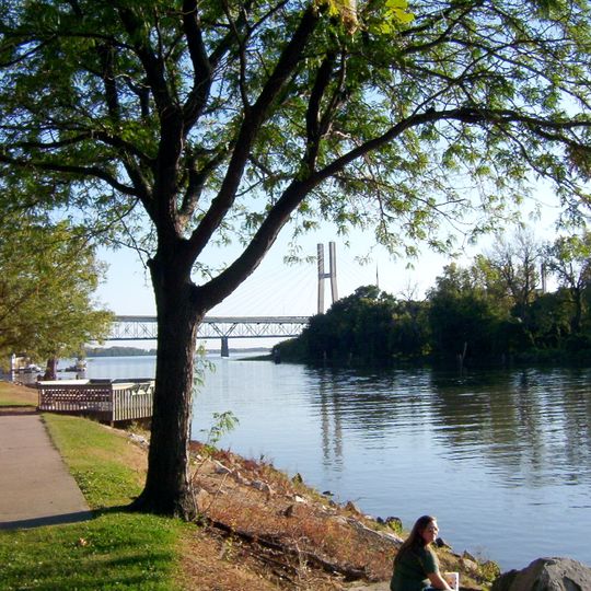 Quincy Memorial Bridge