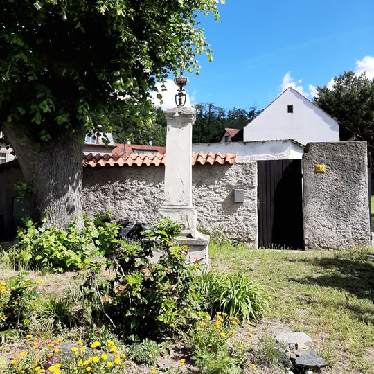 Cross in K Lomu street, Husinec