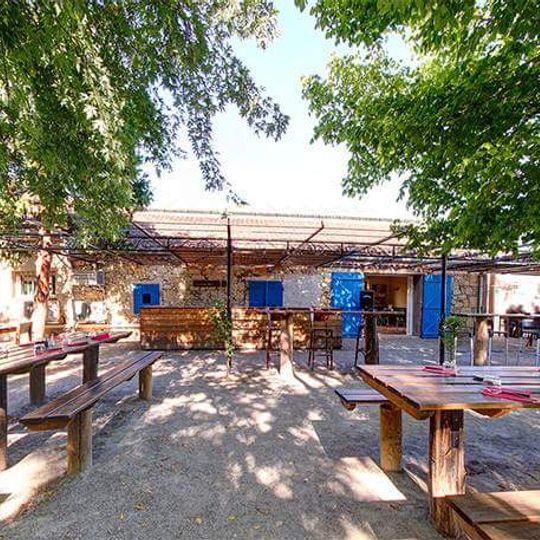 Le Vieux Village
