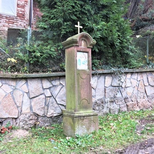 Kaplička II. zastavení křížové cesty v Nové Pace