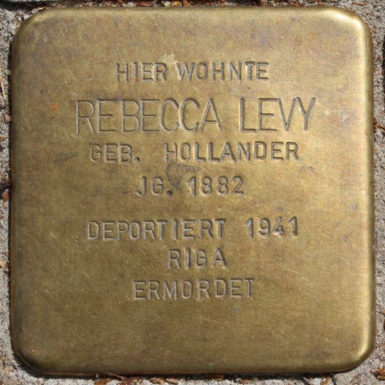 Stolperstein en memoria de Rebecca Levy