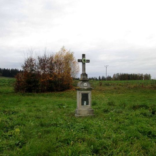 Kříž západně od Pošné