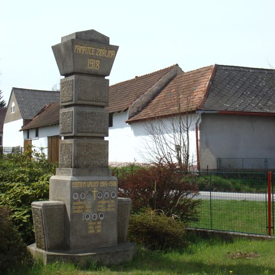 Pomník padlým v Ústrašíně