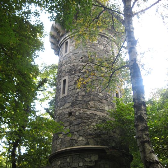 Wieża widokowa na szczycie Jańskiej Góry