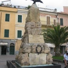 Monumento ai caduti di Ceriale