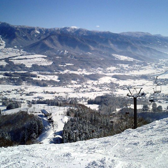 Togari Onsen Snow Resort