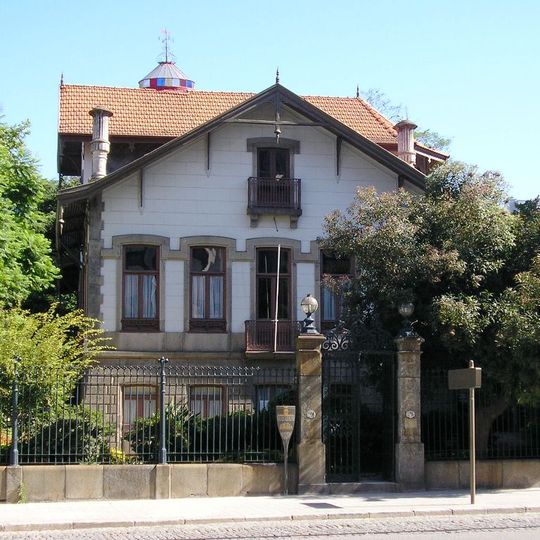 Palacete da Viscondessa de Santiago de Lobão