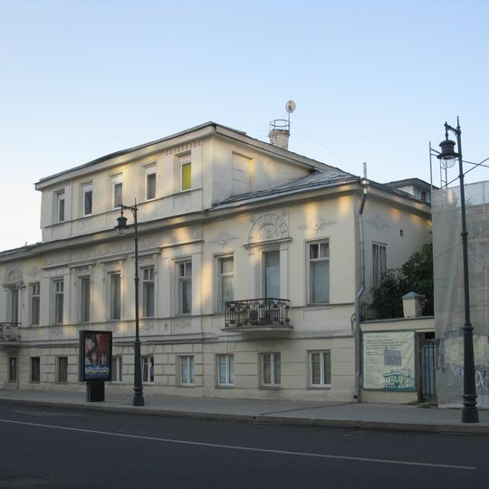 Главный дом