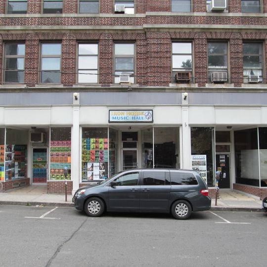 Iron Horse Music Hall