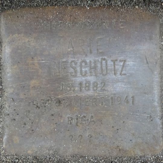 Stolperstein en memoria de Marie Beschütz