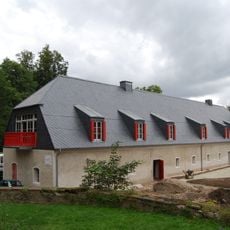 Staniszów Palace outbuildings