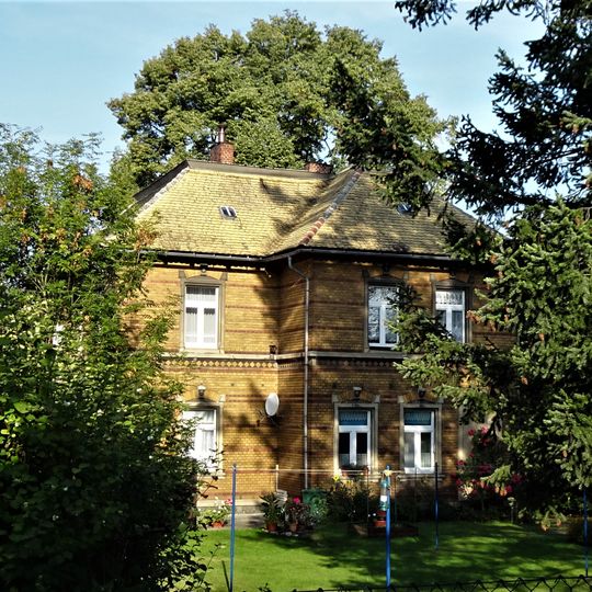 Dr.-Robert-Koch-Straße 5