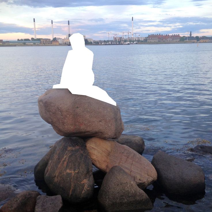 La estatua de la Sirenita