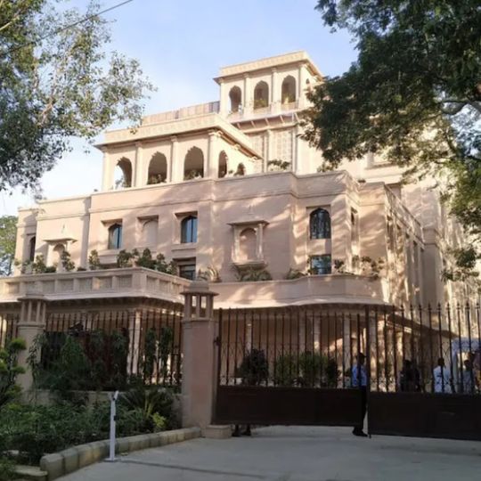 Garvi Gujarat Bhawan