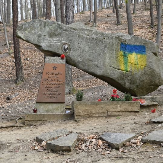 World War II memorial, Obora Holedná, Brno