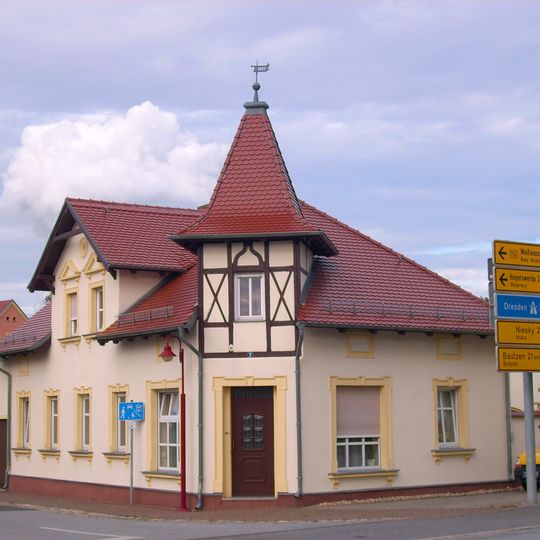 Wohnhaus mit Laden Bautzener Straße 2