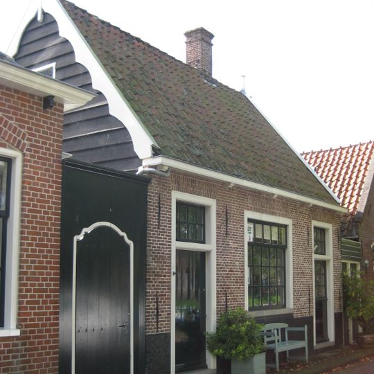 Voorhaven 27, Edam