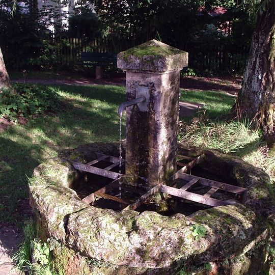 Brunnen